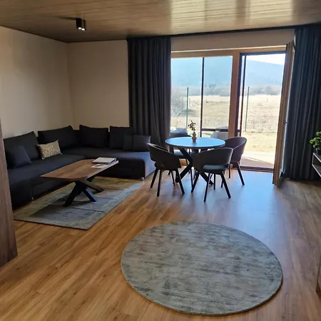 Aparthotel Lfci - *